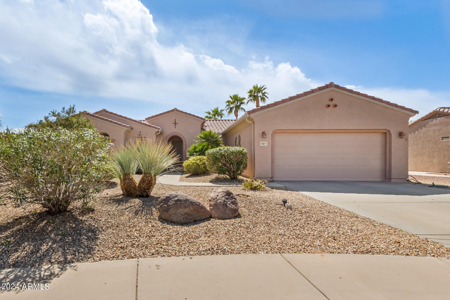 16811 W SENNA Court Phoenix  - RE/MAX Professionals Phoenix Arizona Real Estate