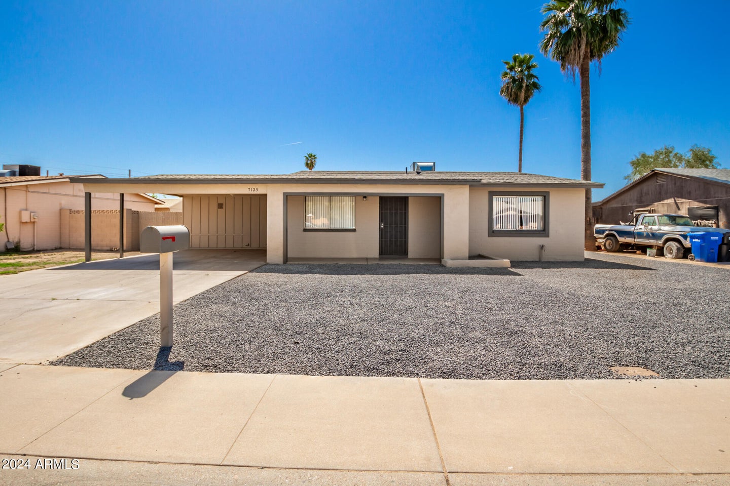 7125 W VERNON Avenue Phoenix  - RE/MAX Professionals Phoenix Arizona Real Estate